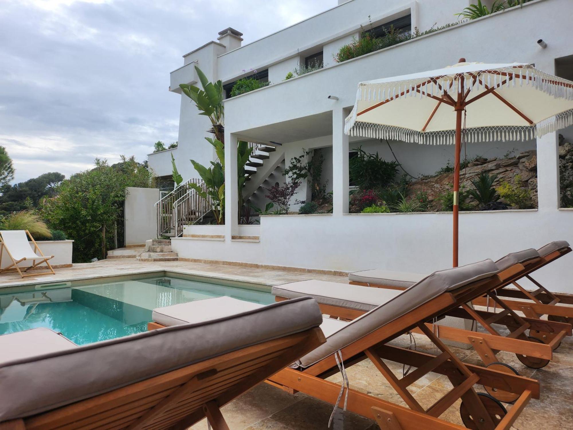 Les Tonnelles - Villa Saint-Clair Sete Exterior photo